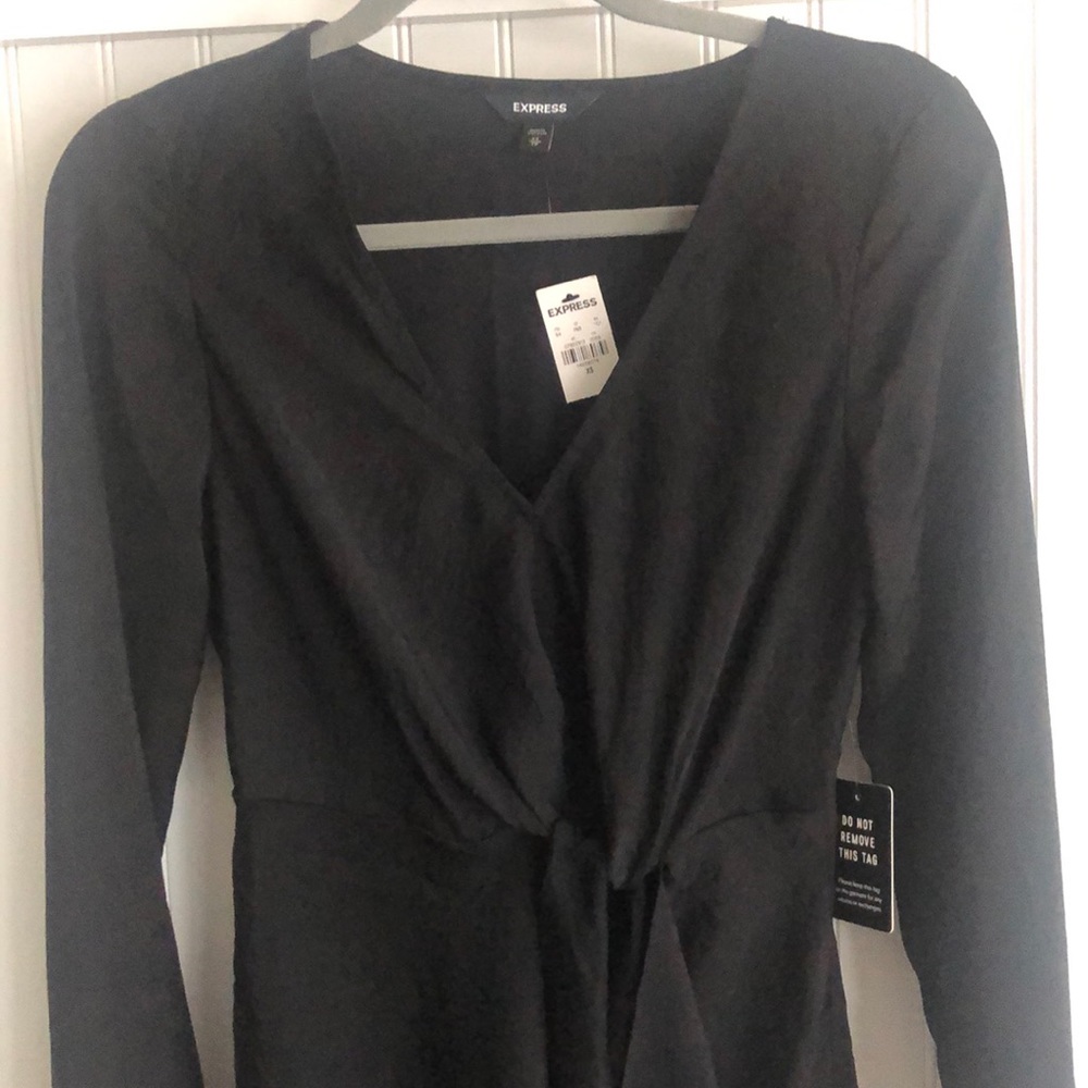 Express knotted v-neck black dress
